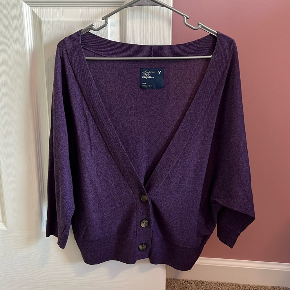American Eagle Women’s Purple Cardigan Sweater Size Small Dolman Sleeves Loose